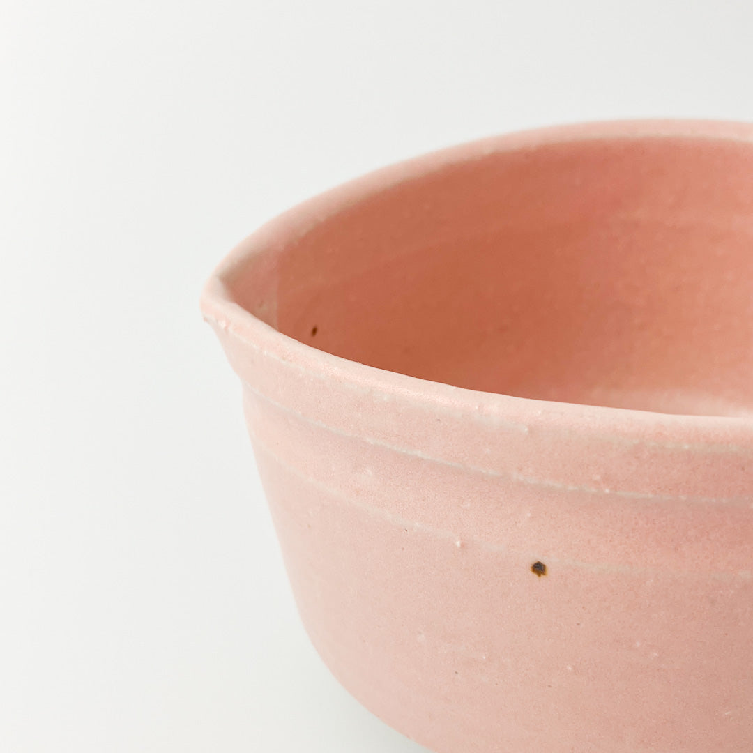 Matcha Bowl With Spout (Pink)